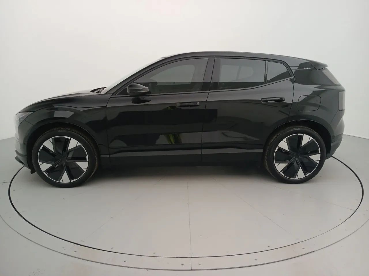 Volvo EX30 E60 Ultra (elétrico) 2024 - Foto 2