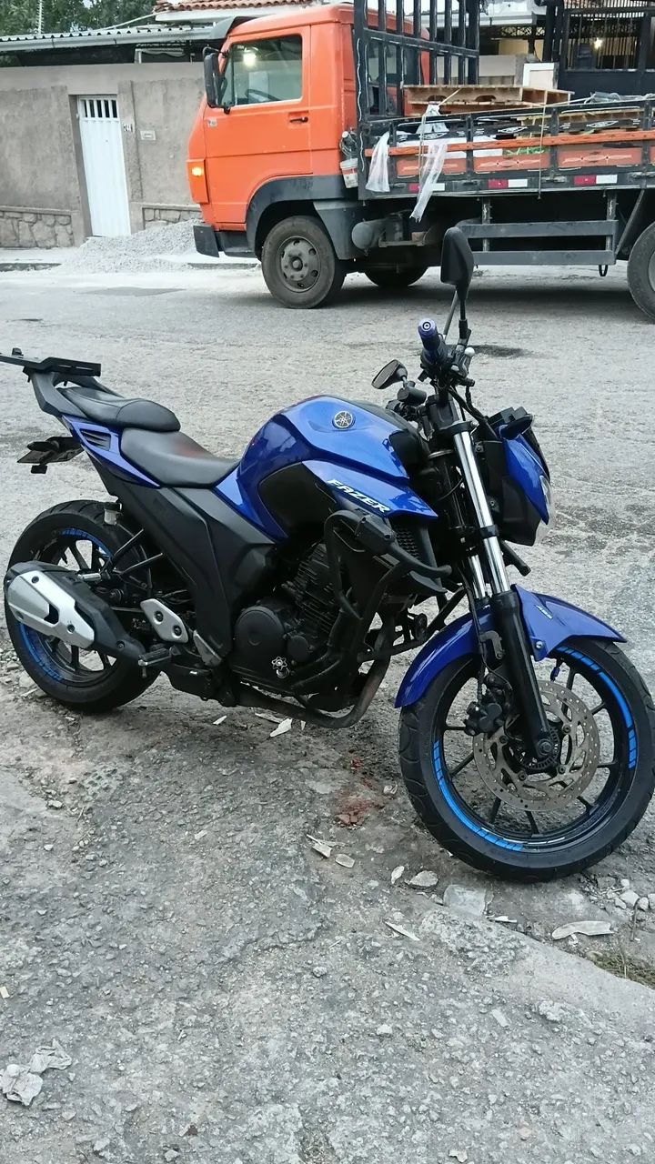 Fz25  - Foto 2