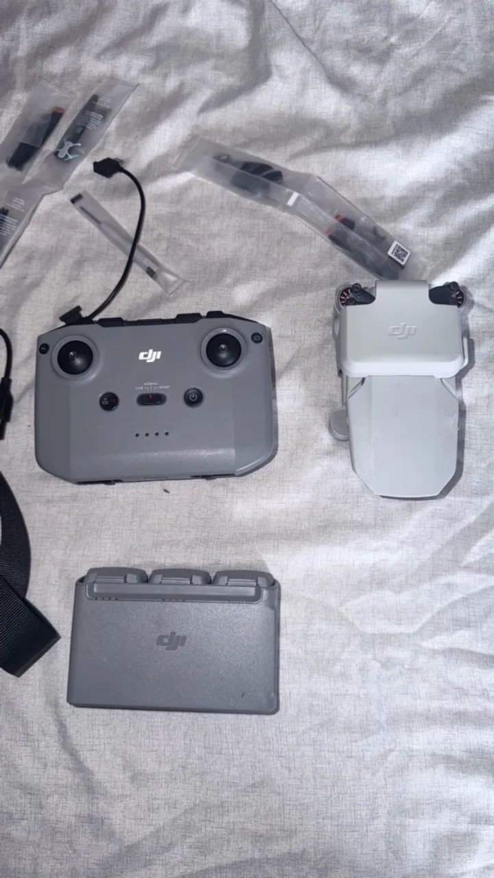 DJI Mini 2 SE Fly More Combo - 3 Baterias - Impecável - Foto 2