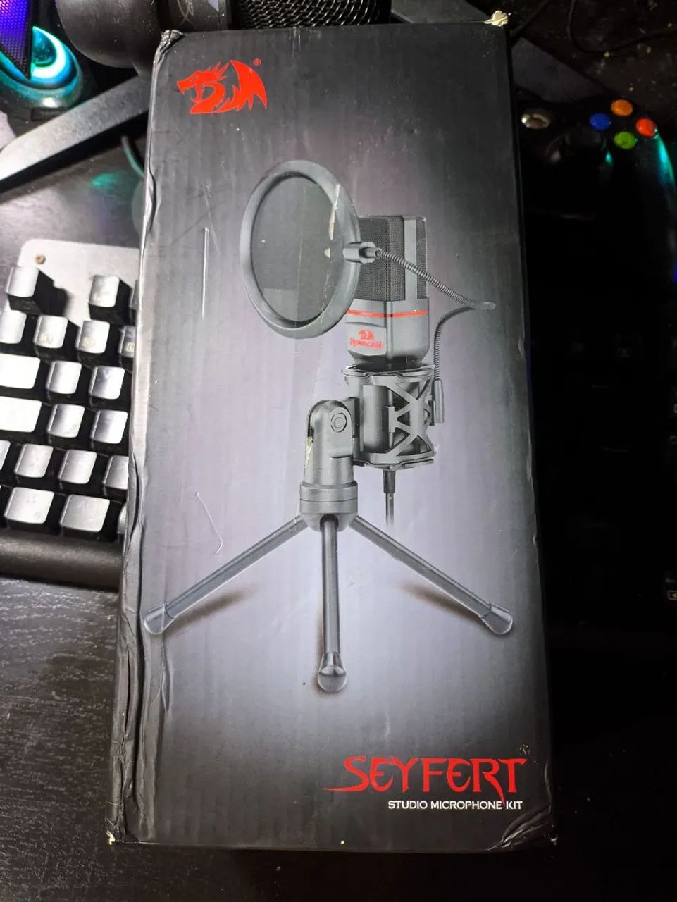 Microfone Redragon Seyfert 
