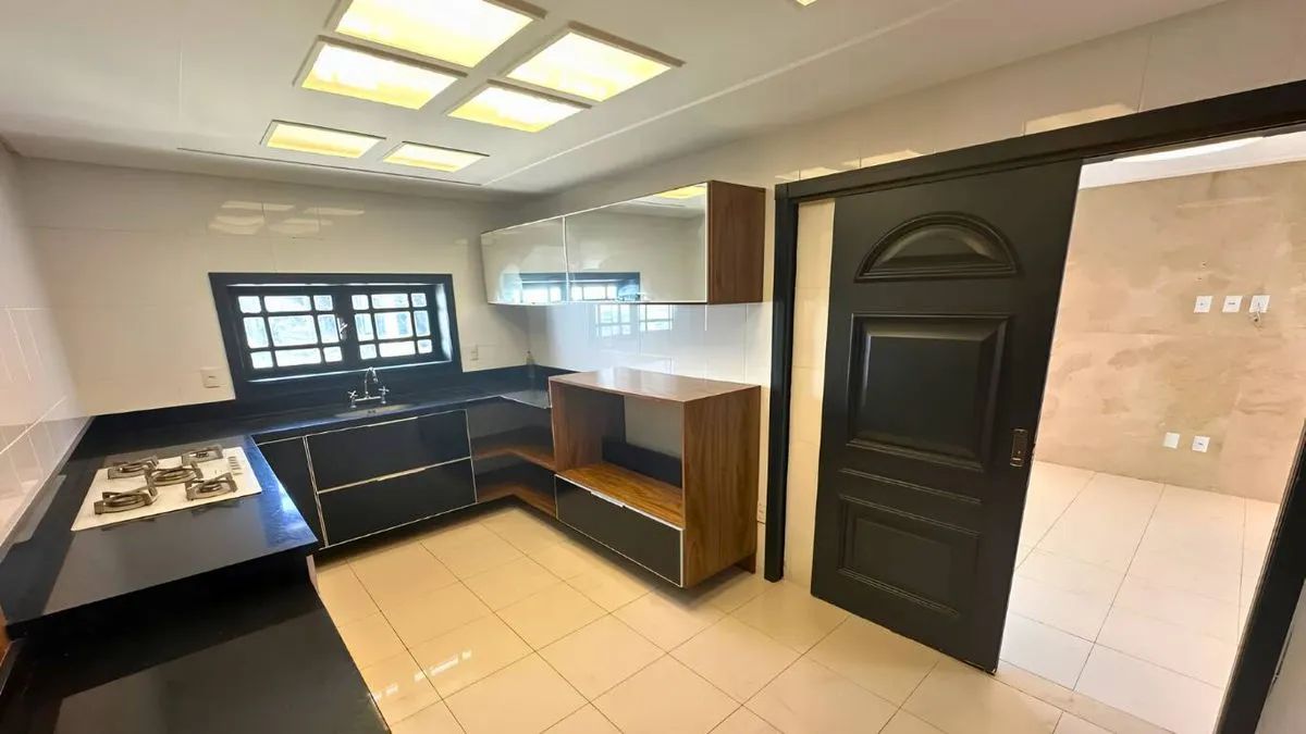 Casa com Piscina para alugar em Palhoça l Pedra Branca  3 Quartos e 200m² - Foto 4