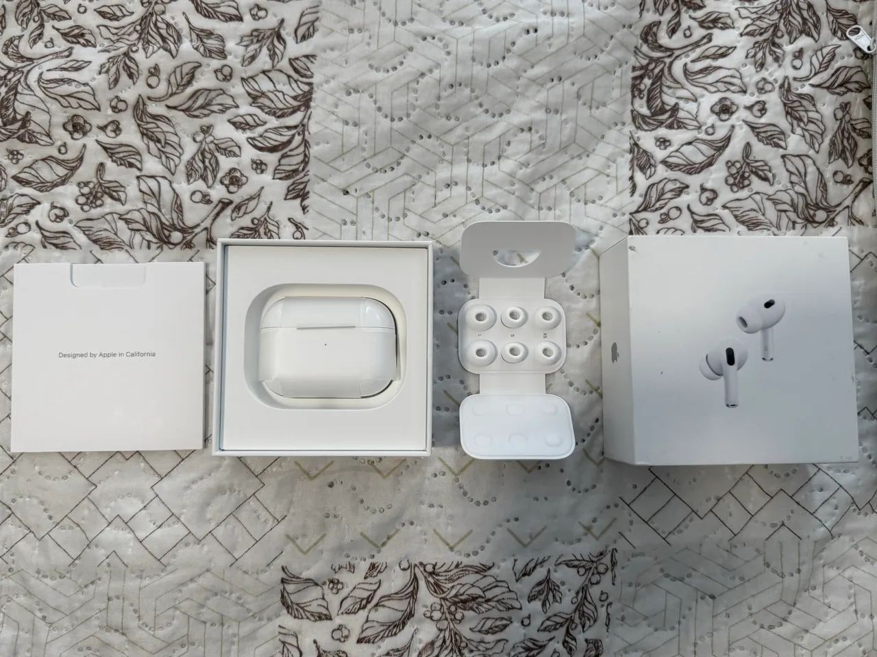 AirPodsPRO2個セット AirPods Pro 2 - Novos - Lacrados - Com Garantia Apple - Em até 18x