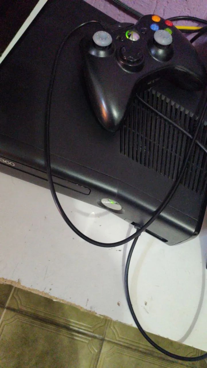 Xbox 360 slim completo - Foto 3