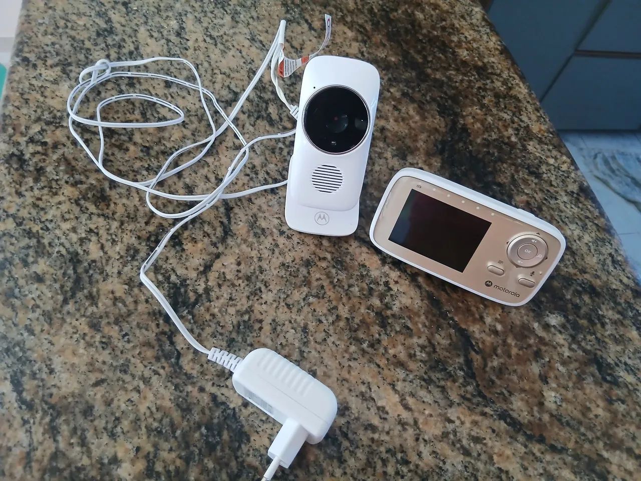 Babá eletrônica usada