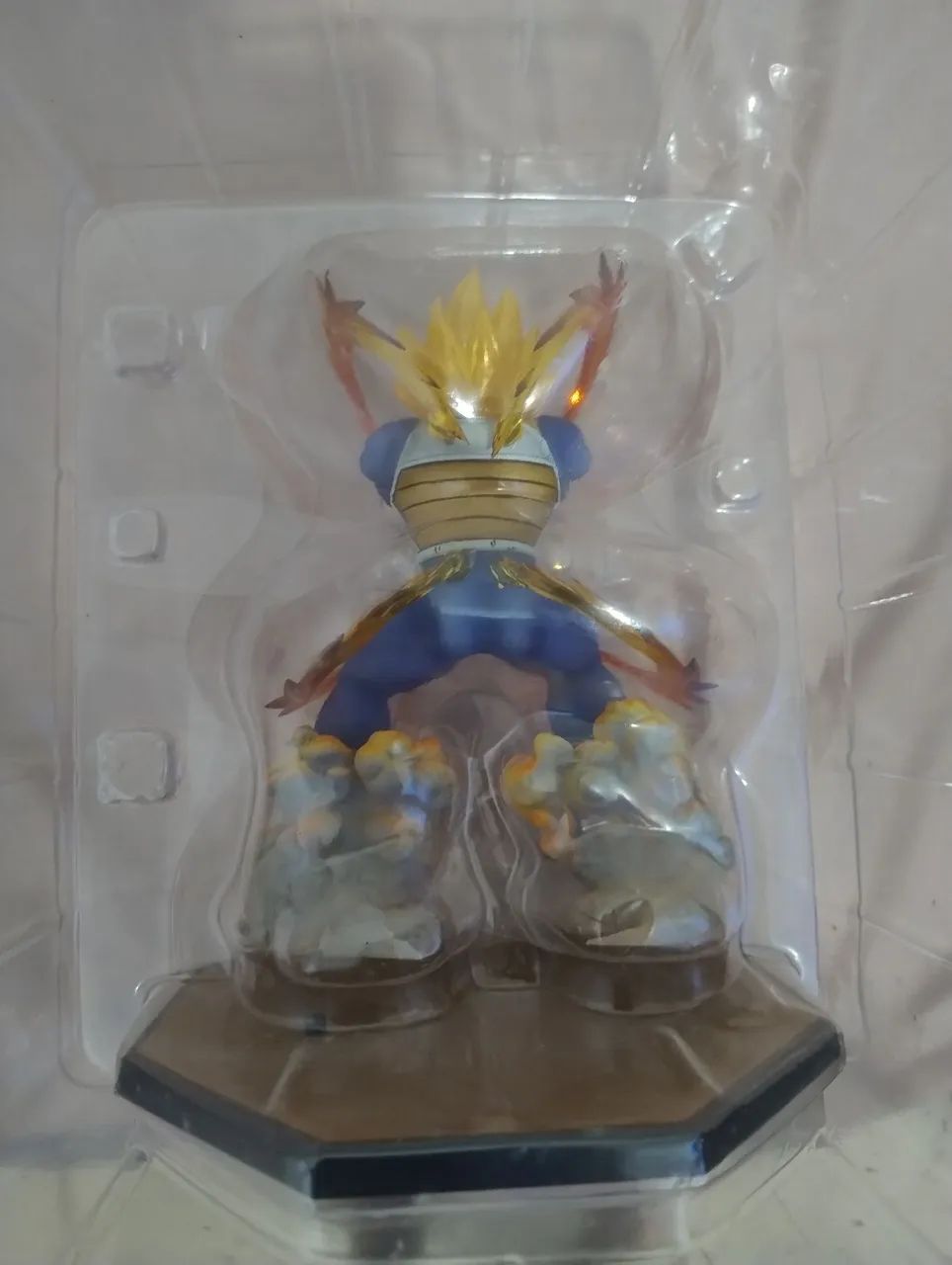 Vegeta SSJ Figuarts Zero - Foto 4