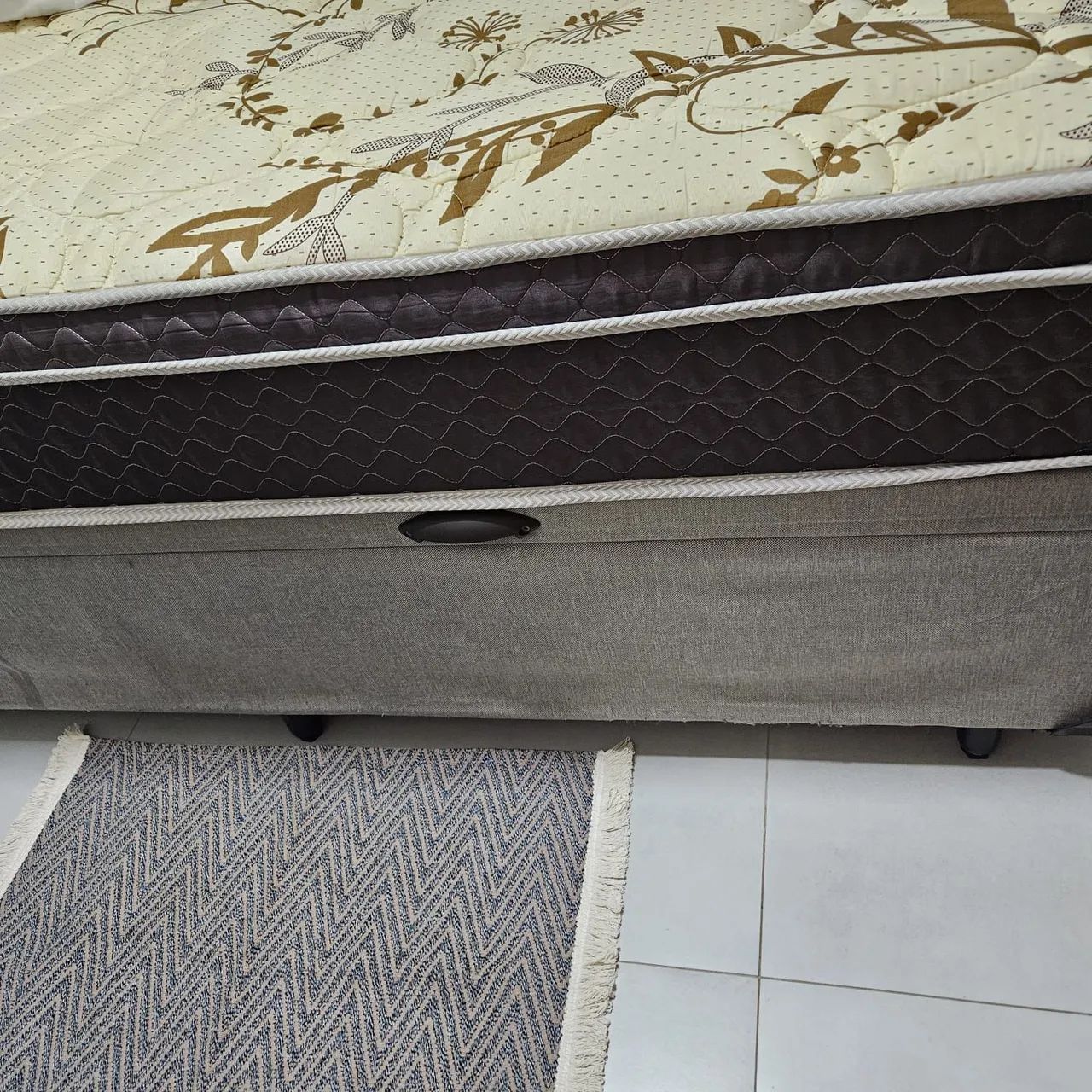 Vende-se cama solteirão baú e colchão  - Foto 3