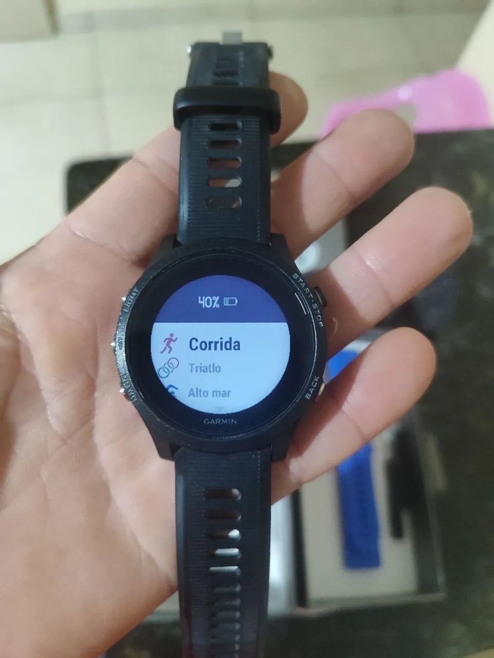Relógio Garmin 935 semi novo - Foto 4