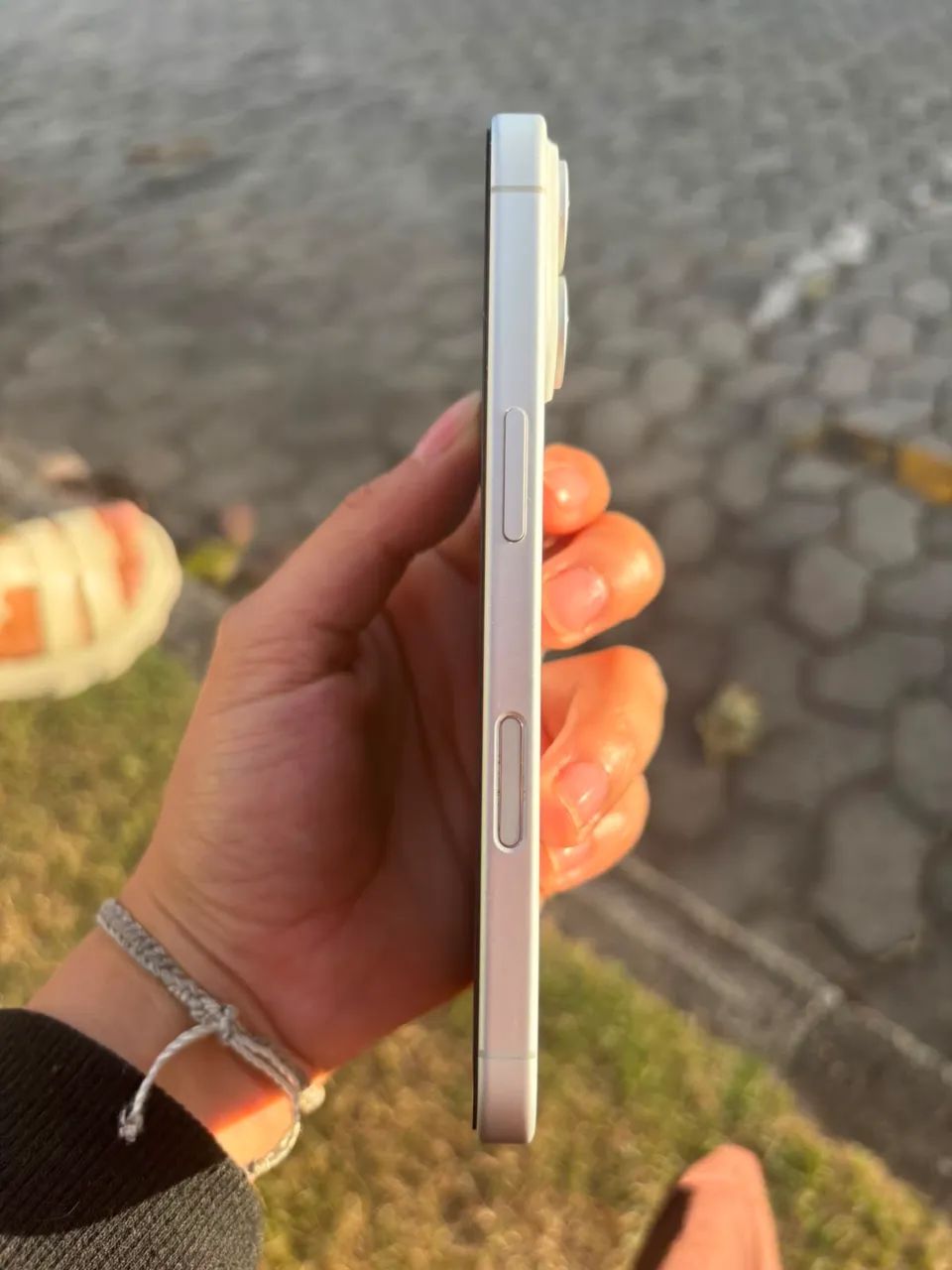 IPHONE 16 - Foto 3