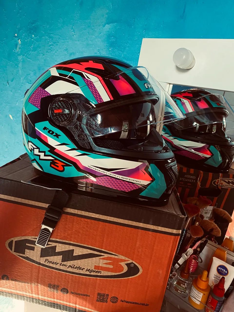 Capacete fw3 Tiffany  - Foto 2