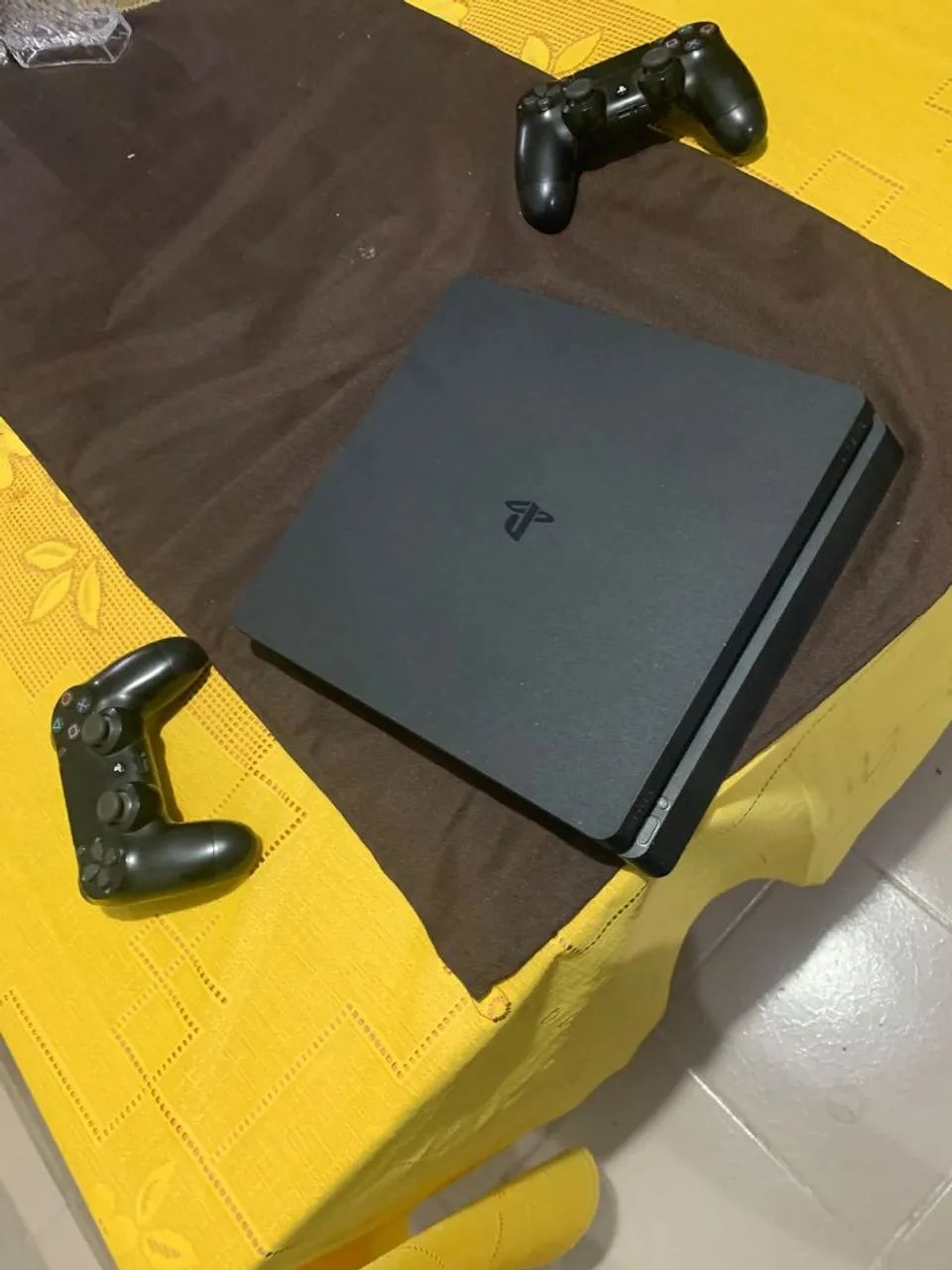 PS4 SLIM 500GB - Foto 2