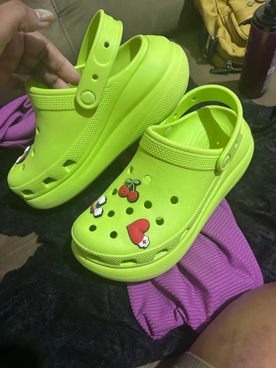 Crocs plataforma tamanho 37 - Foto 3