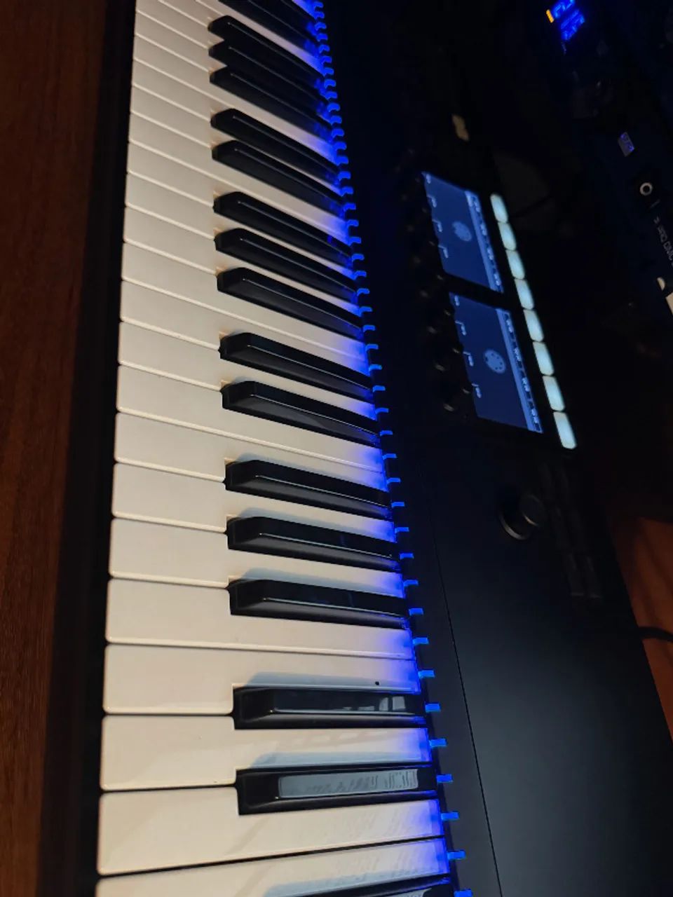 Komplete Kontrol S61 mk2 da Native Instruments - Foto 4