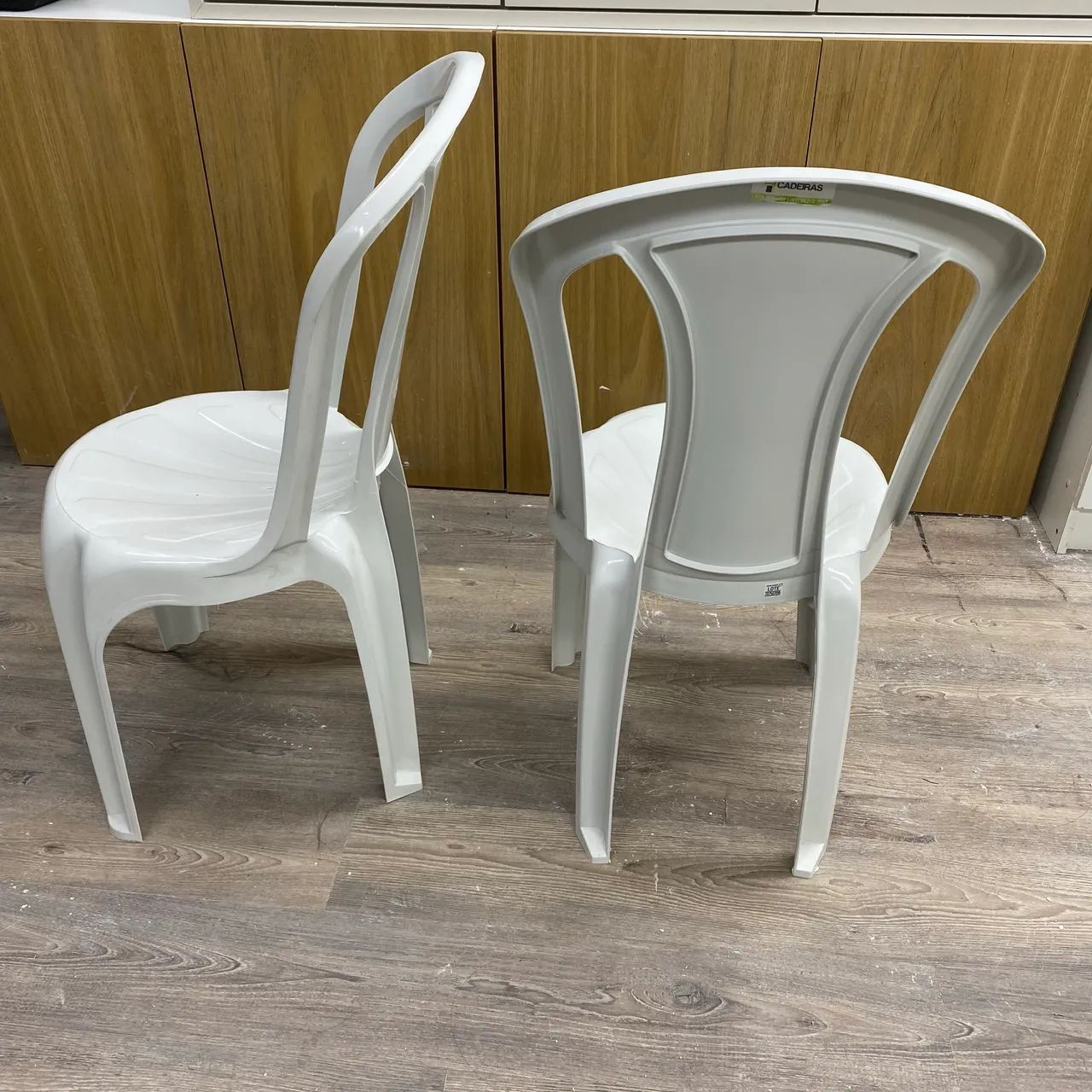 Cadeira de plástico R$25 cada  - Foto 3