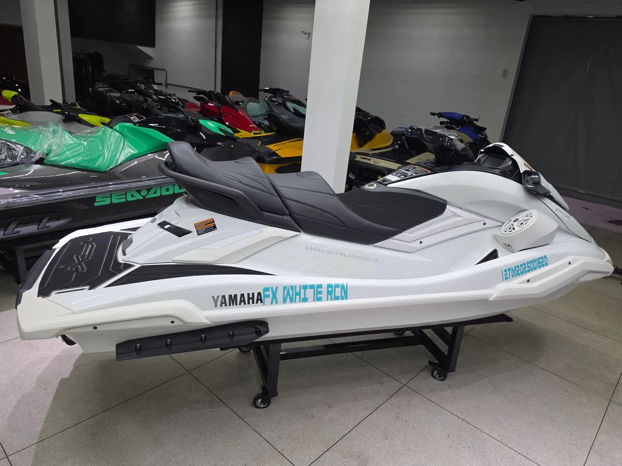 JET SKI YAMAHA FX CRUISER SVHO 2025 - Foto 3