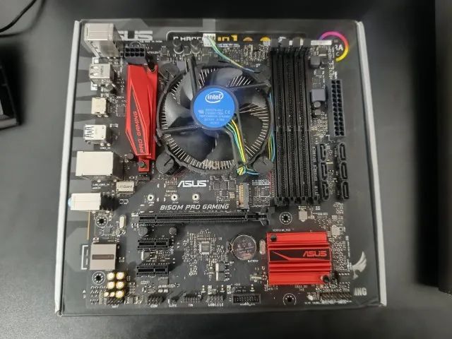 Placa mãe Asus B150m Pro Gaming LGA1151 (6ª e 7ª geração)