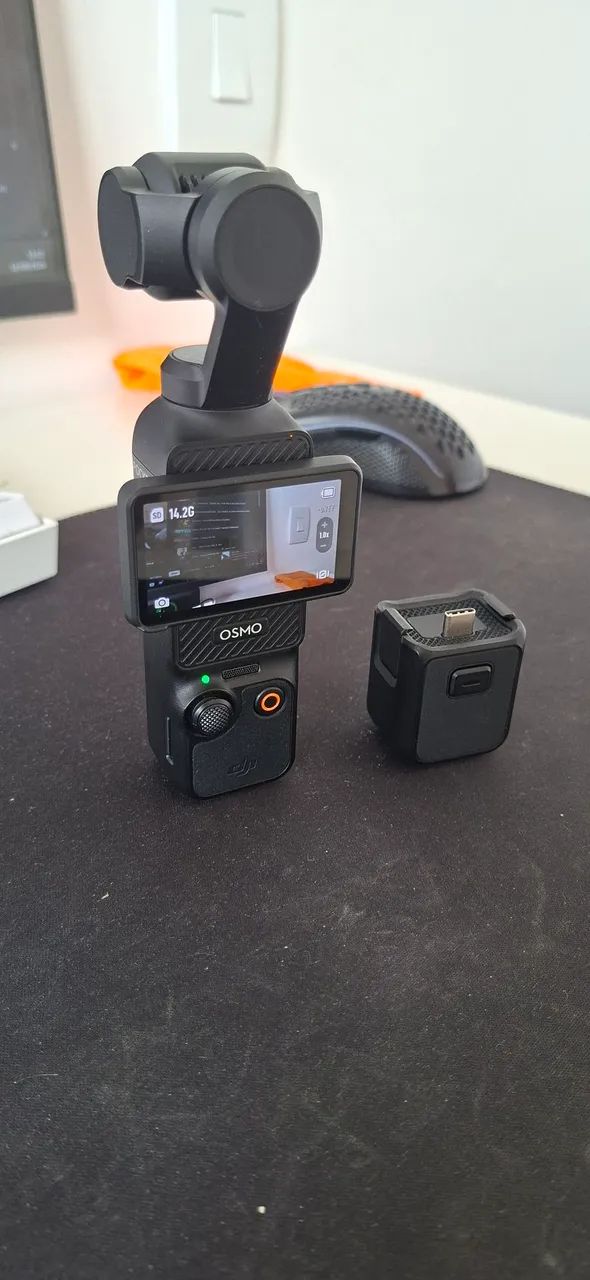 DJI Osmo Pocket 3