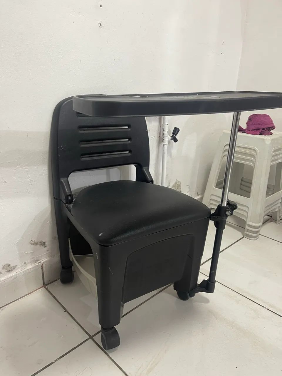 Cadeira de manicure  - Foto 2