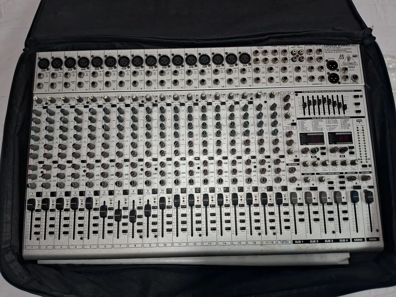  Behringer Eurodesk SL2442FX-PRO 