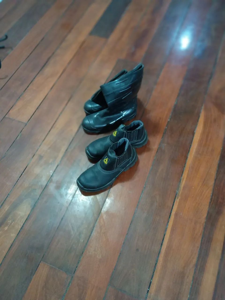 EPI. Bota de segurança com biqueira de aço. - Foto 2