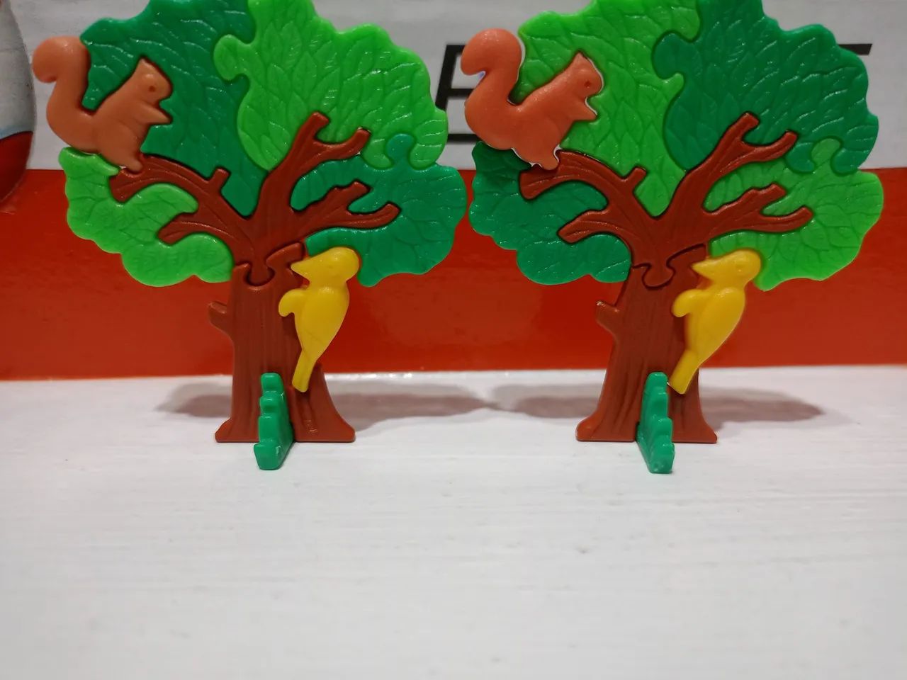 Kinder ovo Árvores Puzzle  - Foto 3
