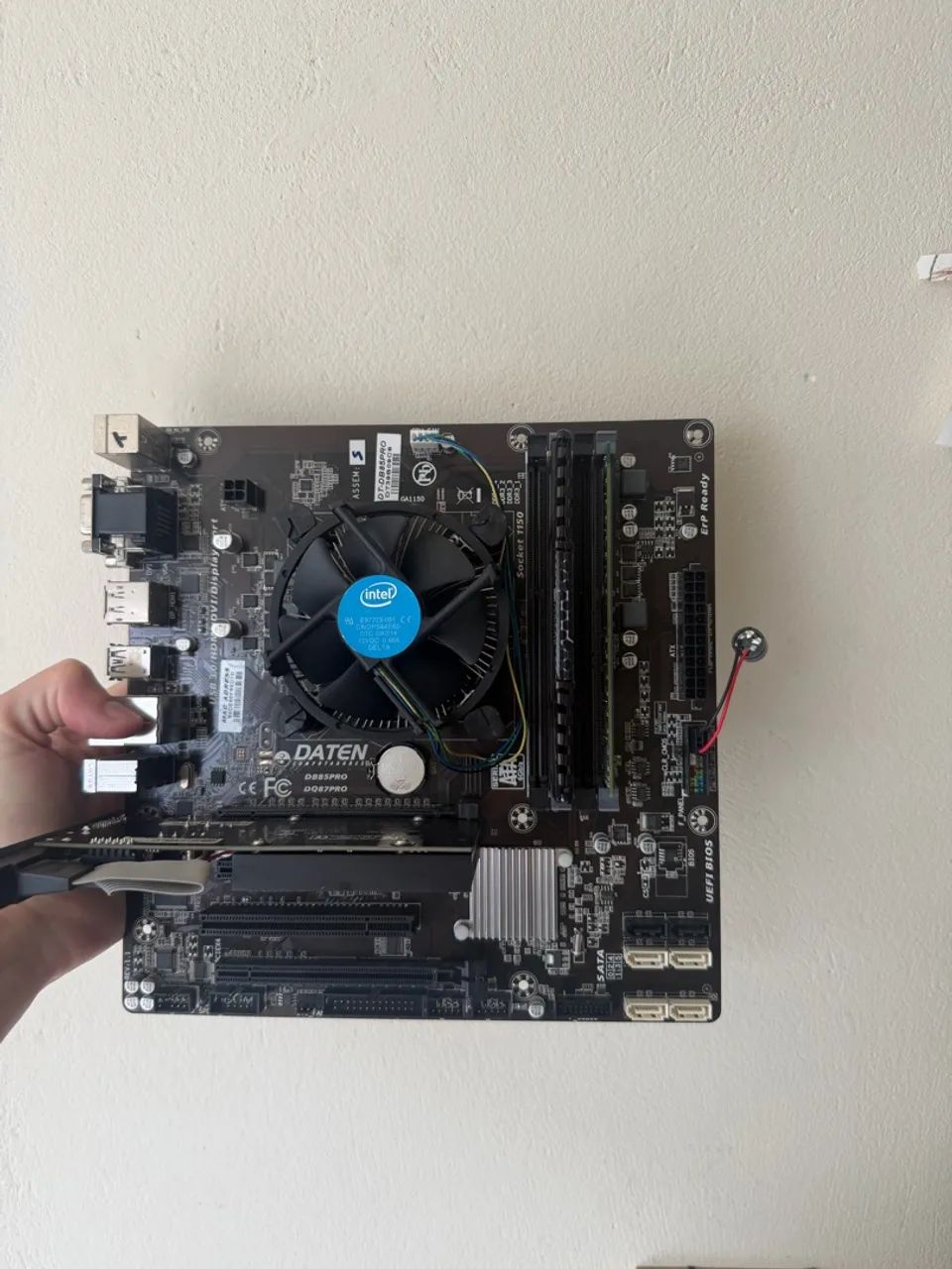 Kit Intel i3 com placa de vídeo - Foto 2