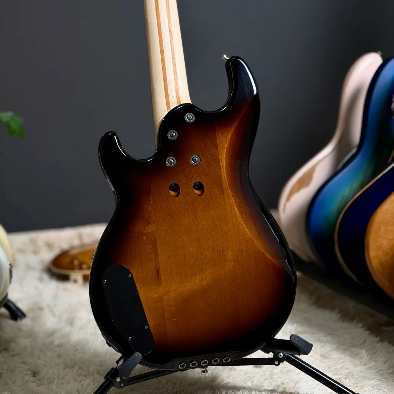 Baixo Yamaha BB435 com Ponte Gotoh  - Foto 5