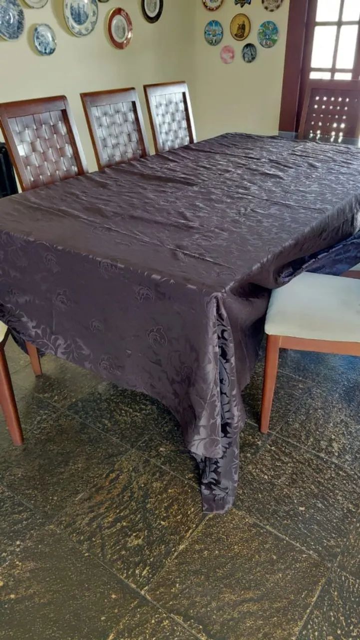 Toalha de mesa acetinada 