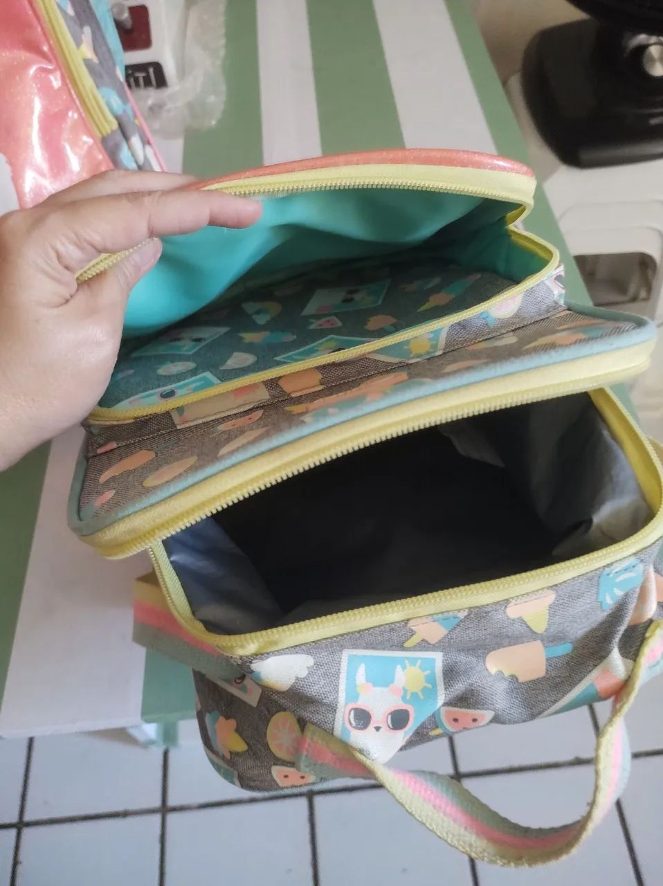 Lindo kit de bolsa e mochila de rodinhas puket  - Foto 3