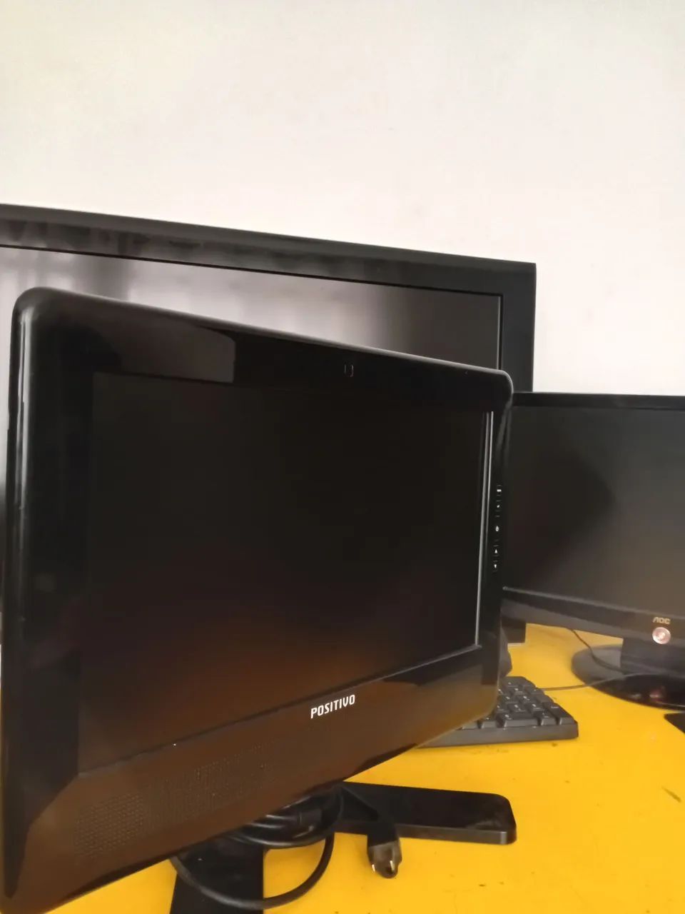 Monitor Positivo com Audio P2 Modelo Smile Light 563 VGA - Foto 3