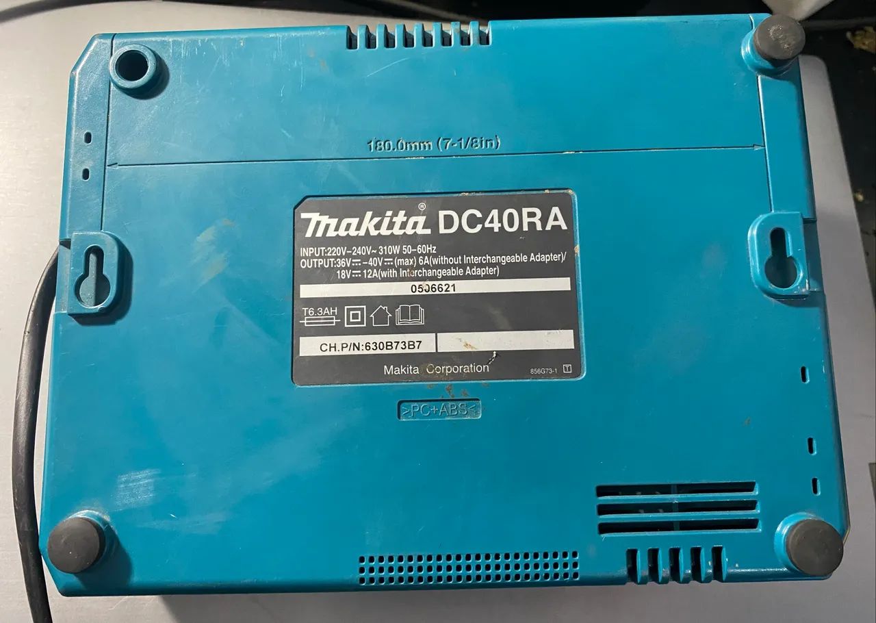 CARREGADOR MAKITA DC40RA