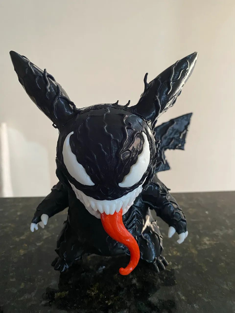 Pikachu Venon 