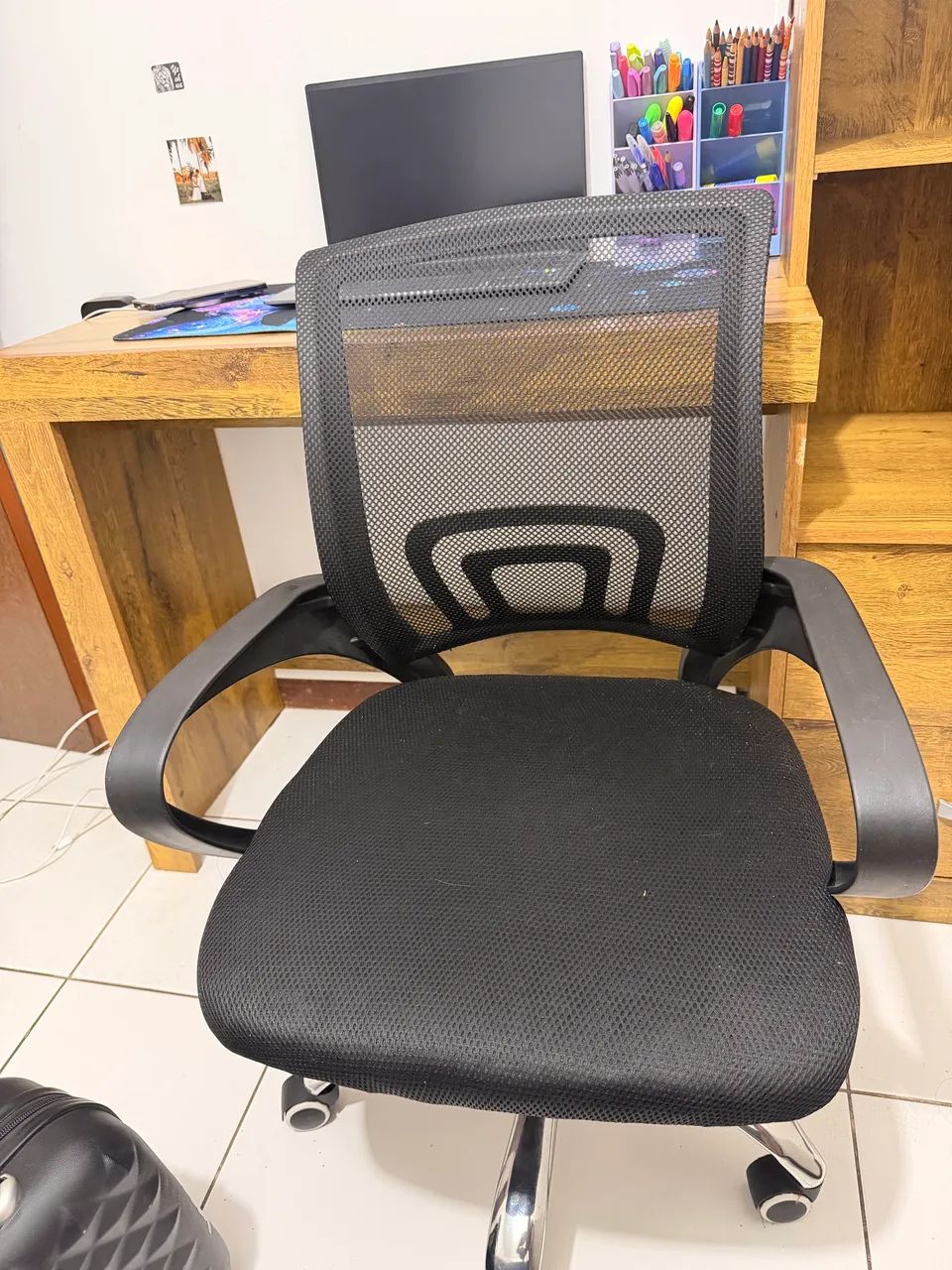Escrivaninha e cadeira - Foto 2