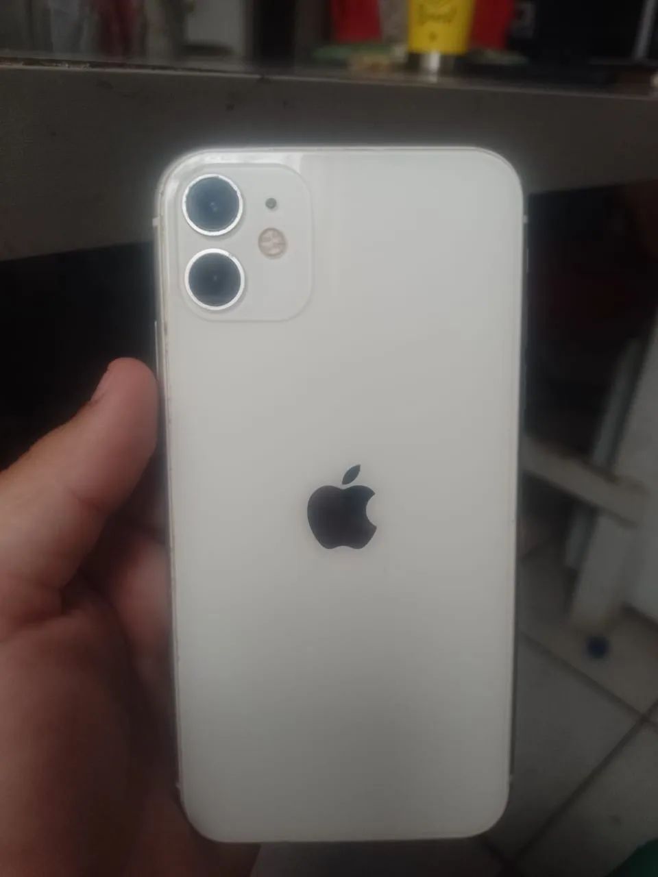 iPhone 11 vende se  - Foto 3