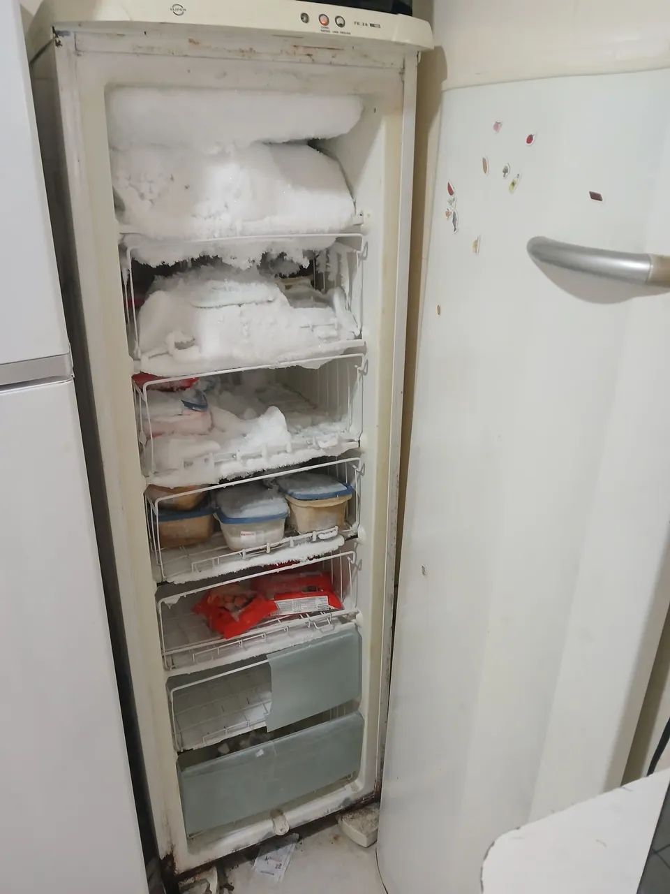 Freezer vertical Eletrolux - Foto 2