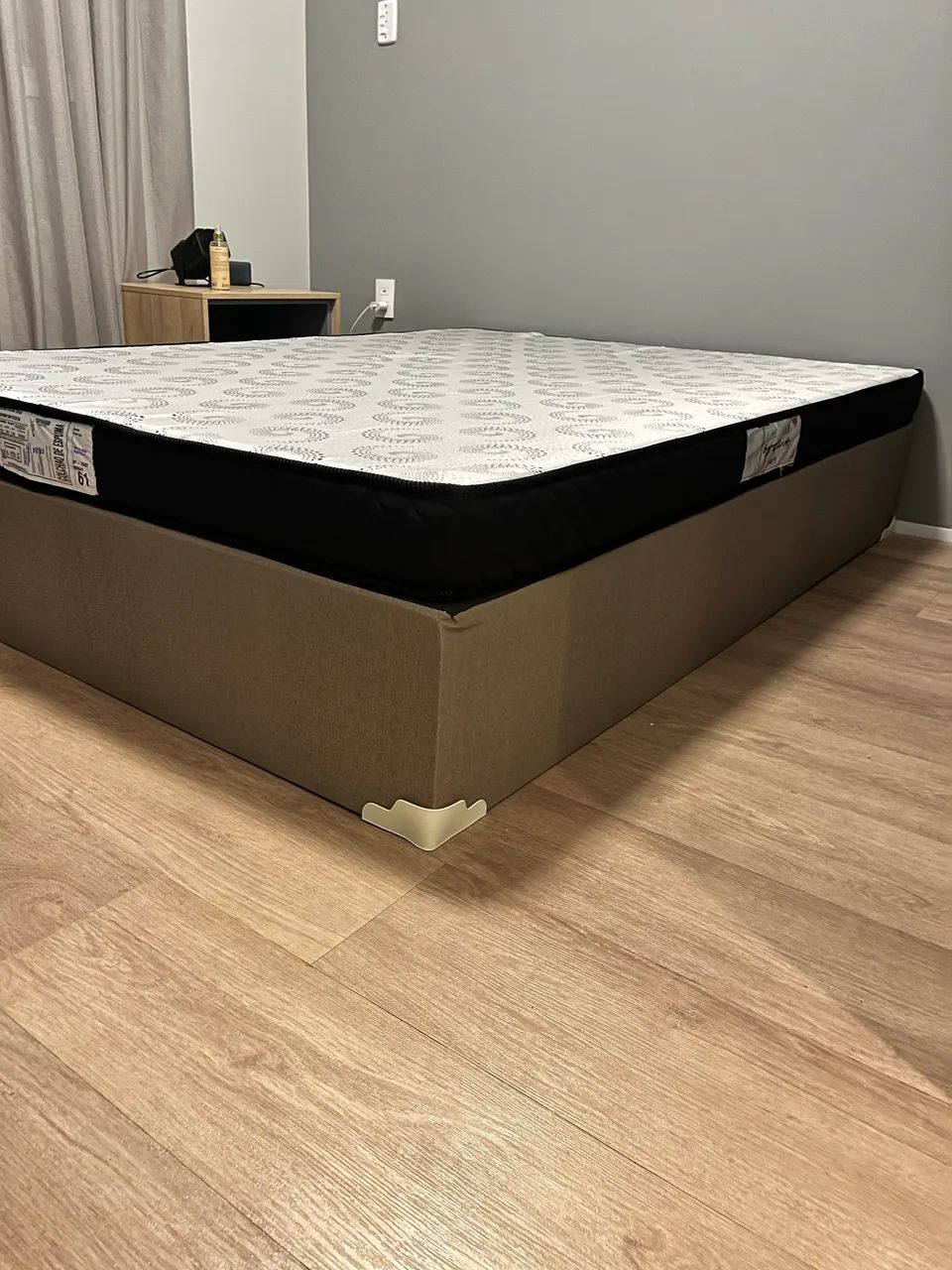 Cama de casal 1 mês de uso 