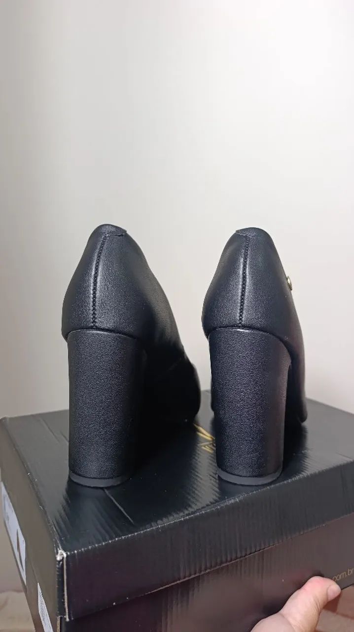 Sapato de salto preto  - Foto 3