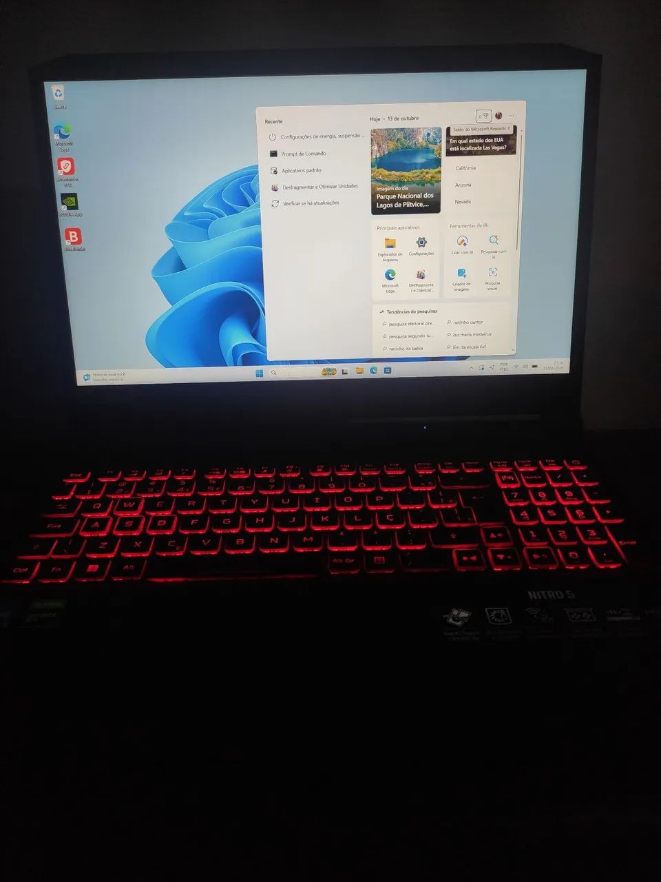 Nitro 5 top.