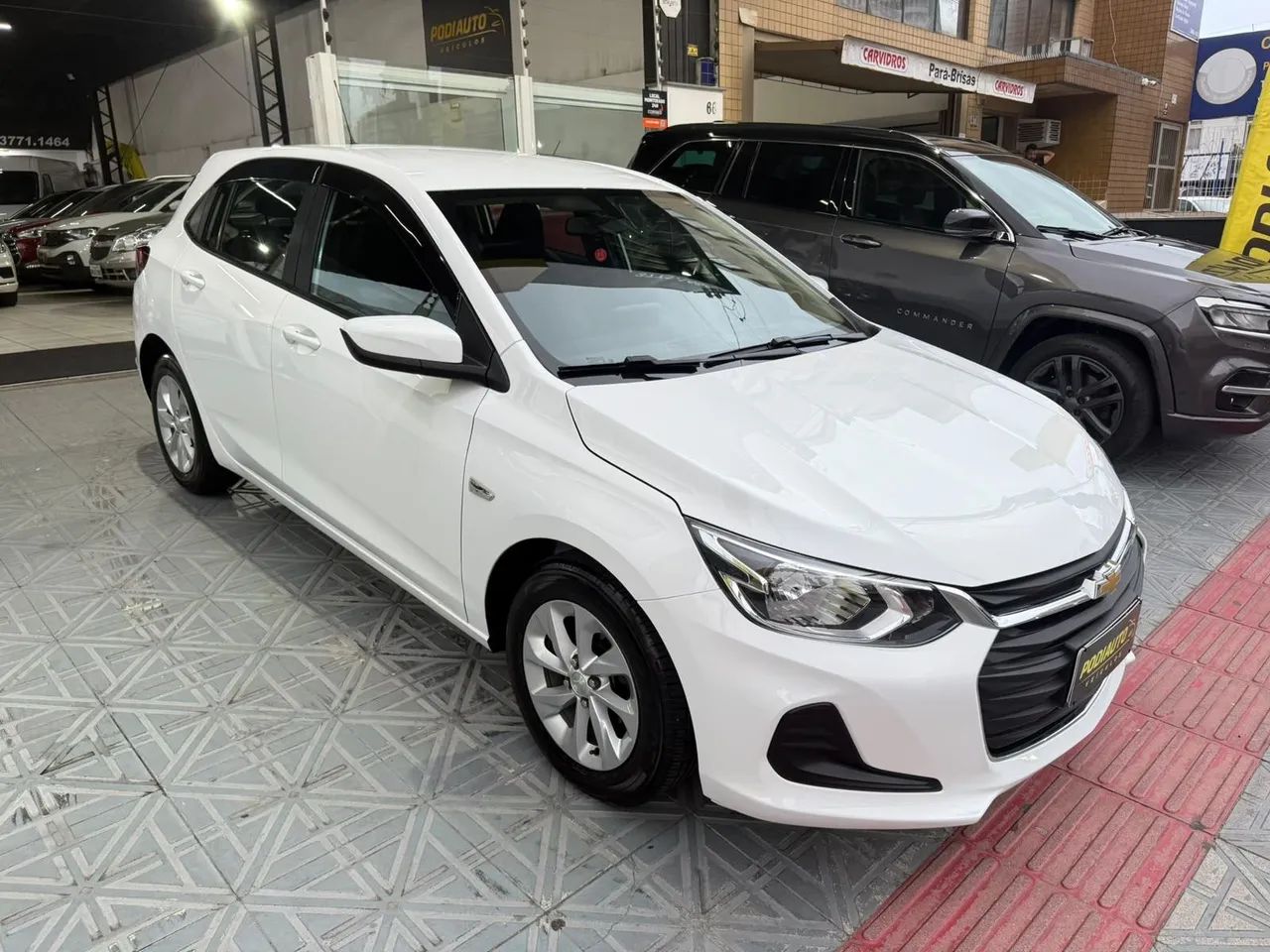 Chevrolet Onix ONIX HATCH LT 1.0 12V Flex 5p Mec. 2021