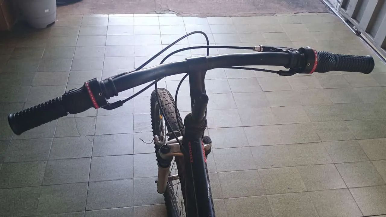 Bicicleta aro 26 Caloi  - Foto 4