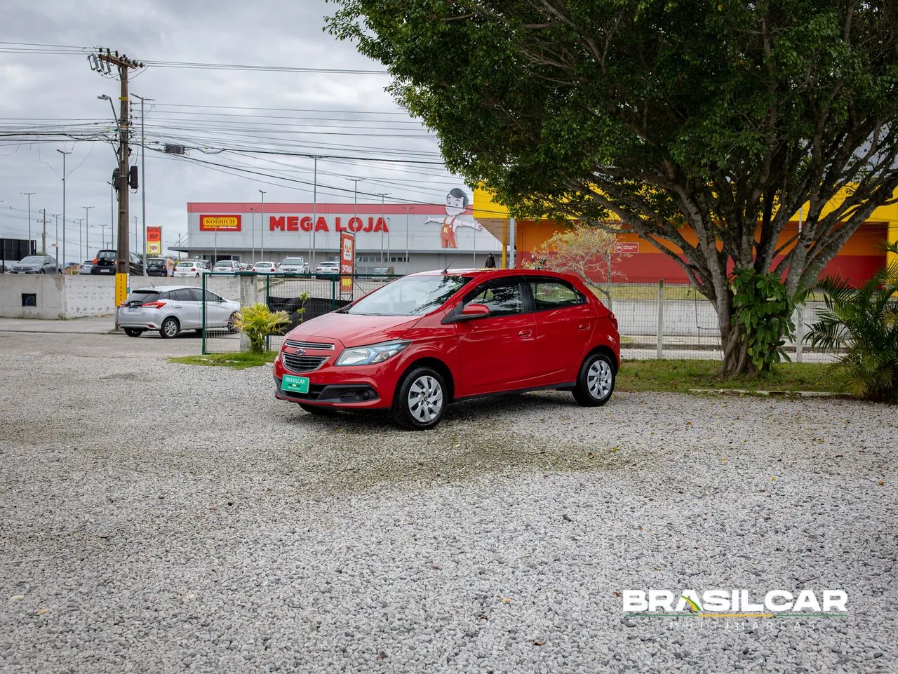 Chevrolet Onix Hatch LT 1.4 8V Flex Power Mec. 4P 2014 - Foto 3