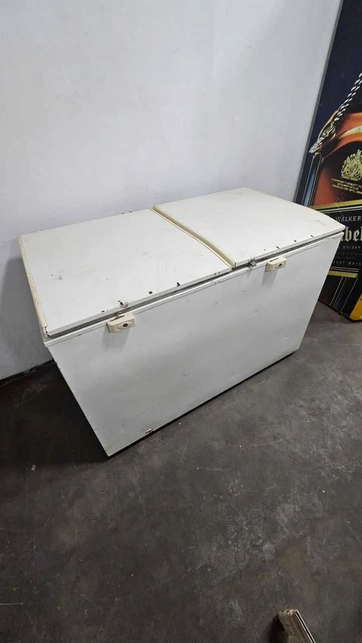 Freezer horizontal em ótimo estado 