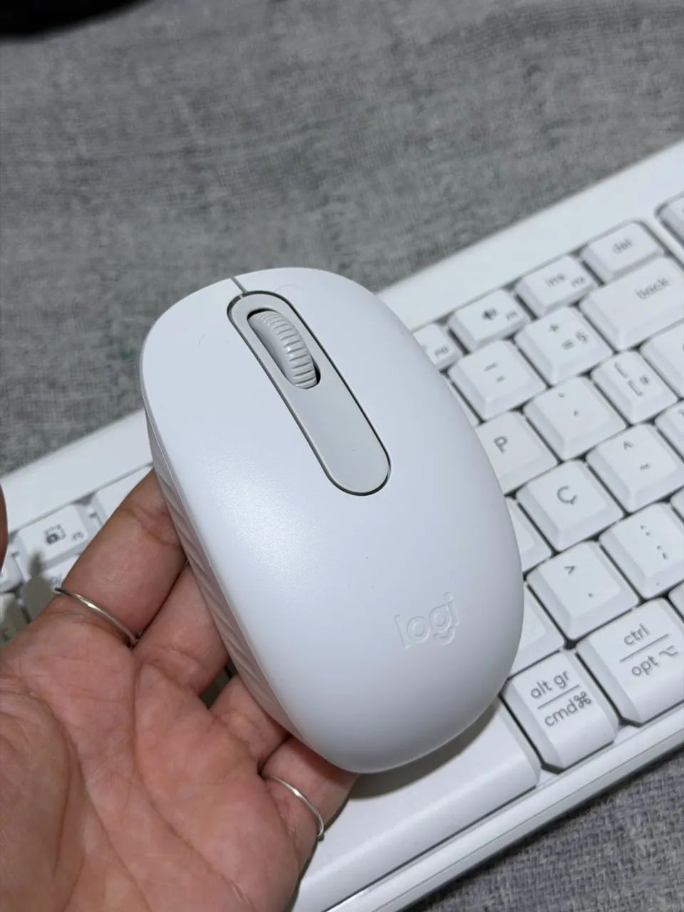 Teclado + Mouse Logi  - Foto 3