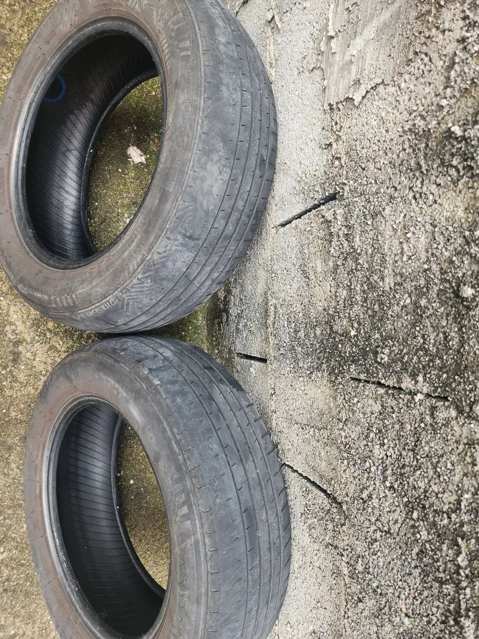 Vendo 02 pneus meia vida  185/ 65R 88 H Auto green.  - Foto 4