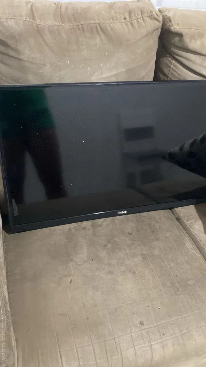 Televisão para retiradas de peças 