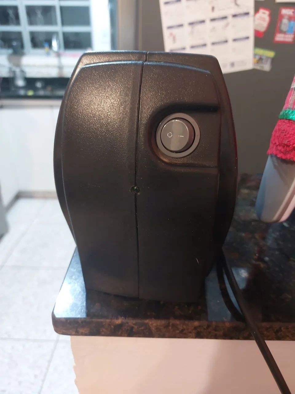 Estabilizador Enermax 300va 