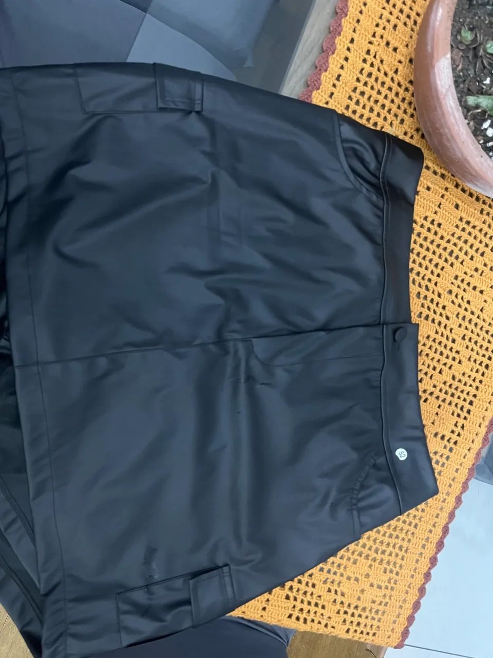 Short saia couro  - Foto 2