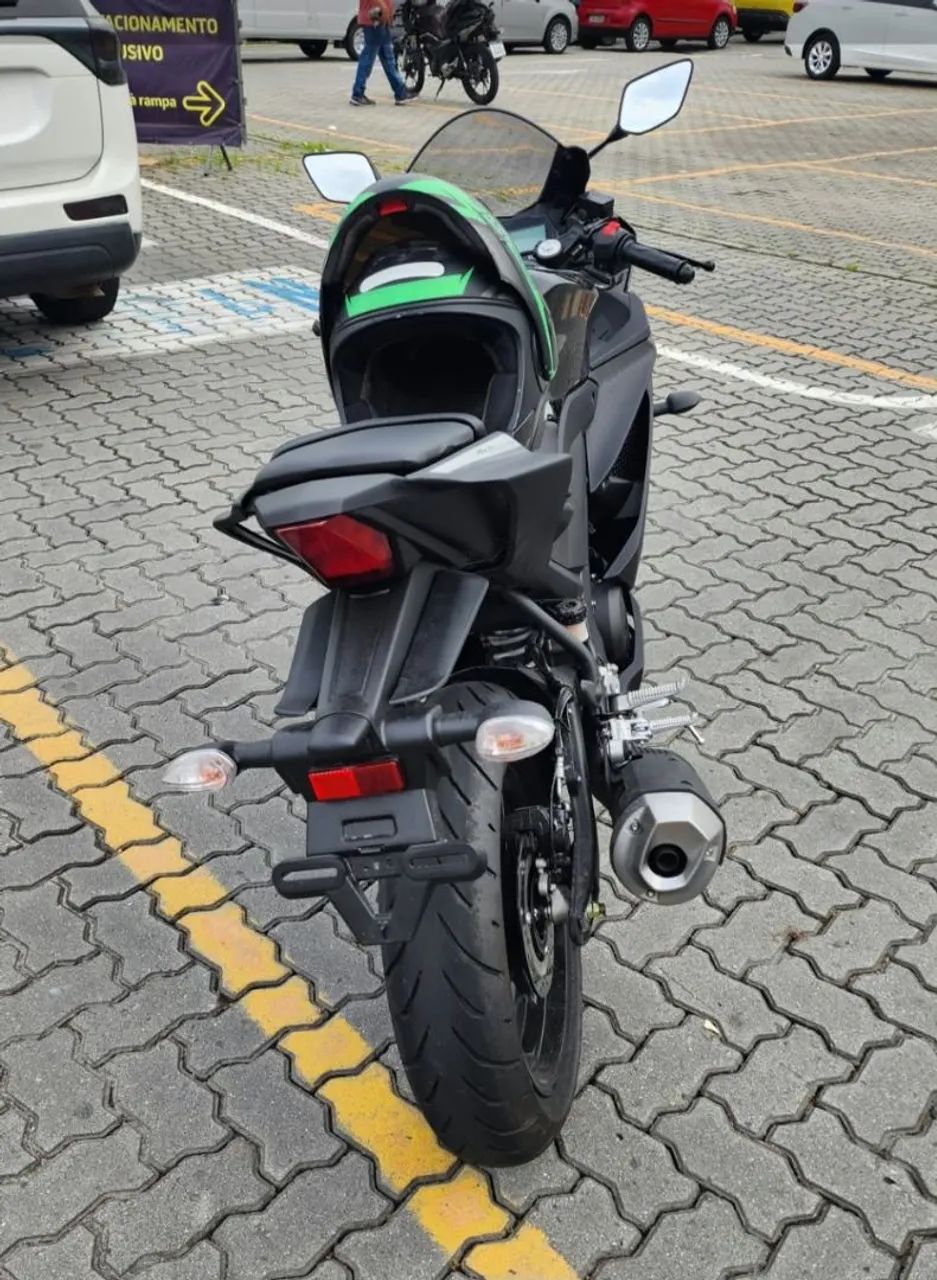 R15 MUITO NOVA - Foto 2
