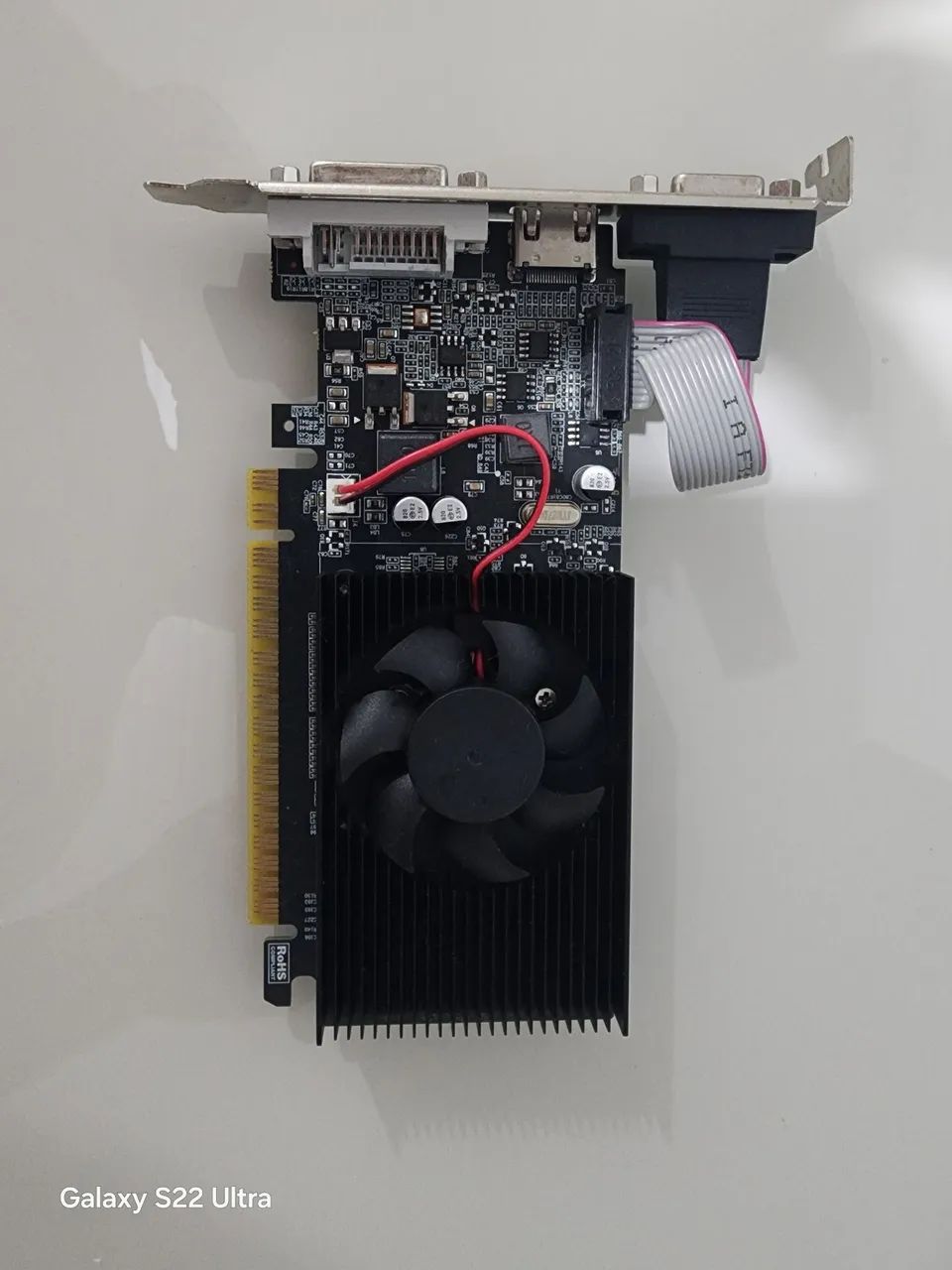 Placa de Vodeo GT 610 2 GB