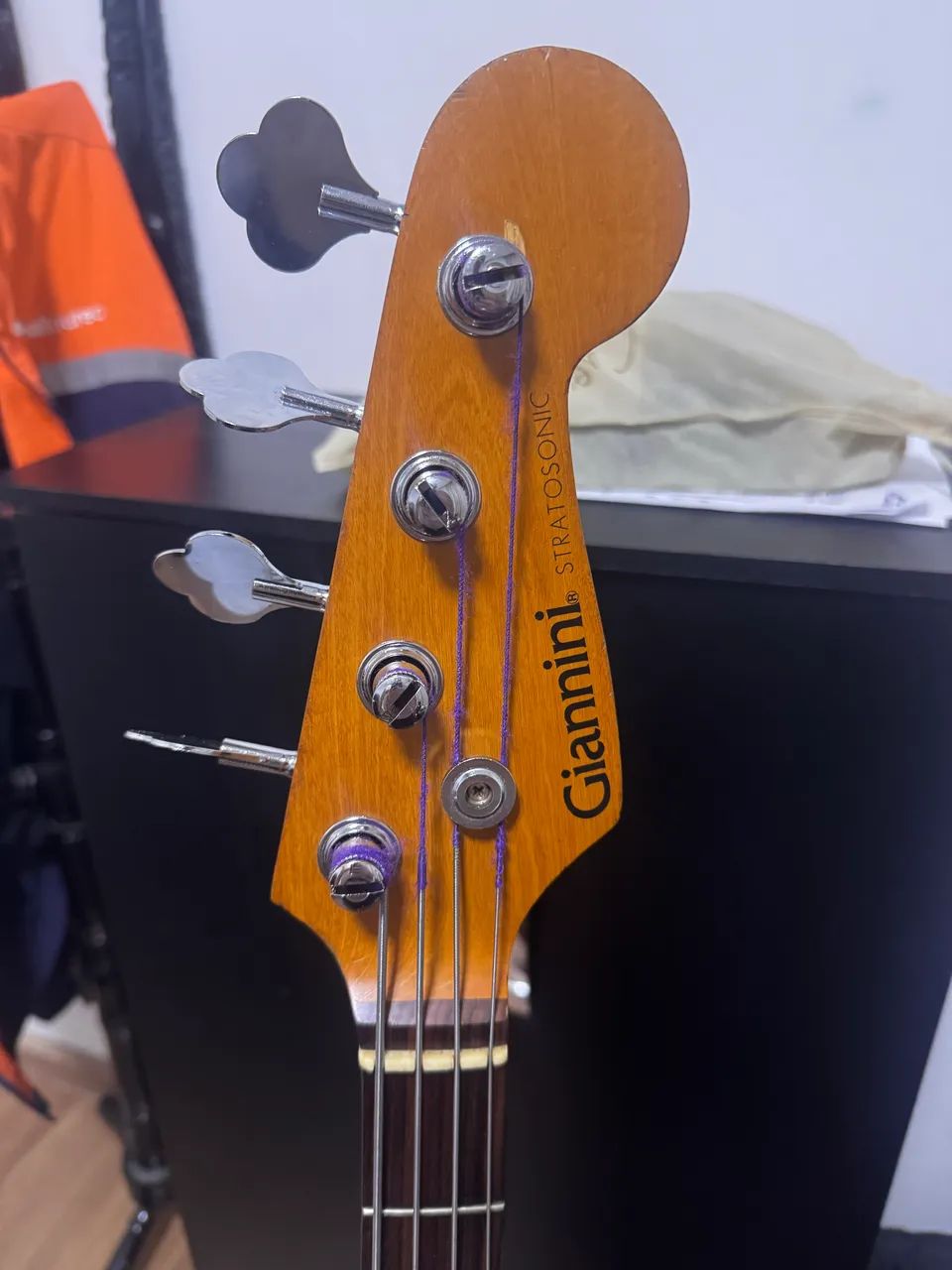 Baixo GIANNINI 90  - Foto 5