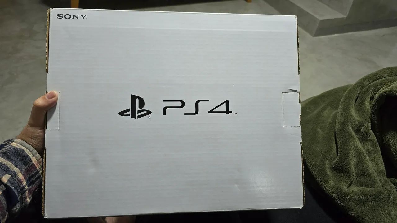 Playstation 4 Slim 1tb - Foto 3